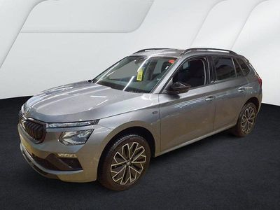 Graphitegrau metallic Gebraucht 2025 Skoda Kamiq Tour SUV | 22.970 € (Fairer Preis)