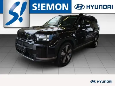 Gebraucht Hyundai Santa Fe Signature 253 PS (186 kW) 2024 Abyss black SUV