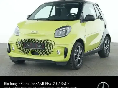 Używany Smart ForTwo Electric Drive 60 kW (82 KM) 2024 Zielony Kabriolet