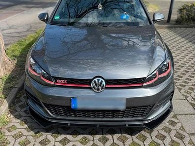 Gebraucht VW Golf VII GTI 245 PS (180 kW) 2019 Grau Limousine