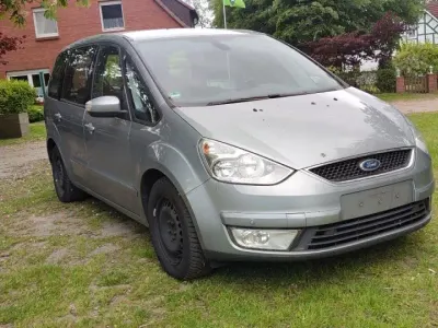 Brugt Ford Galaxy Ghia 140 HK (102 kW) 2009 Sølv MPV