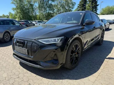 Gebraucht Audi e-tron S-Line 300 kW (408 PS) 2022 Schwarz SUV