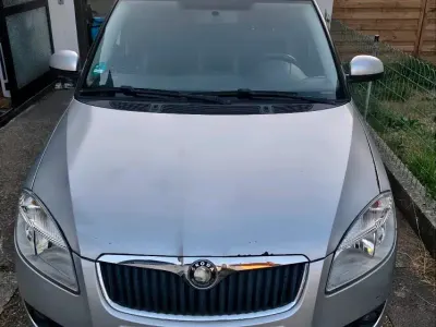 Gebraucht Skoda Roomster 86 PS (63 kW) 2008 Silber Van / Kleinbus