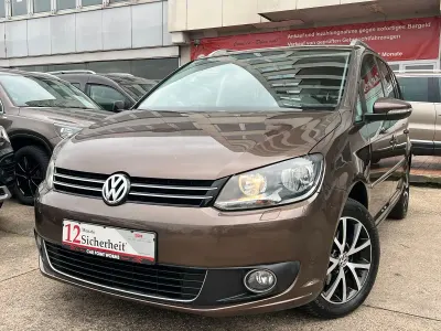 Usata VW Touran Highline 140 CV (102 kW) 2011 Marrone Monovolume