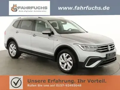 Gebraucht VW Tiguan Allspace Life 150 PS (110 kW) 2022 Silber SUV