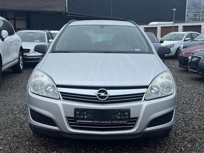 Gebraucht Opel Astra Selection 116 PS (85 kW) 2009 Silber Kombi