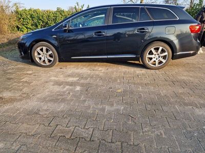 gebraucht Toyota Avensis T27 Executive