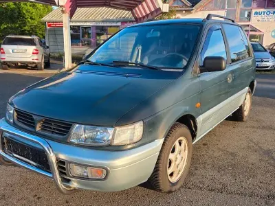 Gebraucht Mitsubishi Space Runner 116 PS (85 kW) 1997 Blau Van / Kleinbus