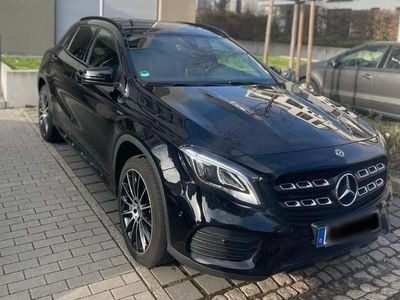 Gebraucht Mercedes GLA200 AMG line 156 PS (114 kW) 2018 Schwarz SUV