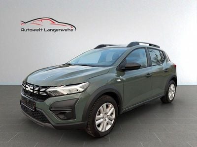 Gebraucht Dacia Sandero Essentiel 101 PS (74 kW) 2023 Grau Limousine