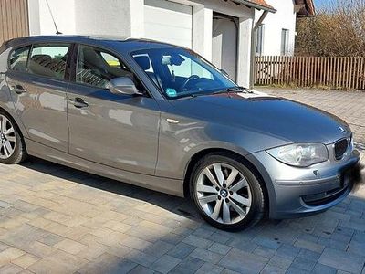 Usata BMW 123 Performance 204 CV (150 kW) 2010 Grigio Utilitaria