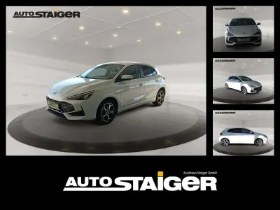 Begagnad MG MG3 Luxury 194 HK (142 kW) 2024 Gul Halvkombi