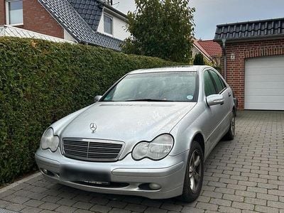 Mercedes C180