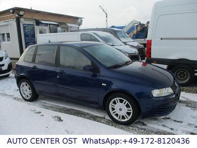 Blau Gebraucht 2004 Fiat Stilo Dynamic Limousine | 799 €