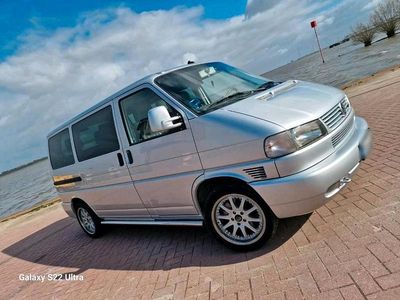 Second-hand VW T4 Highline 151 CP (111 kW) 2002 Argintiu Van