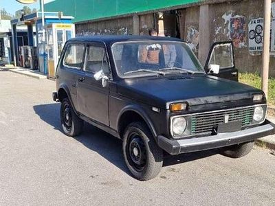 Second-hand Lada niva 39 CP (28 kW) 1977 SUV