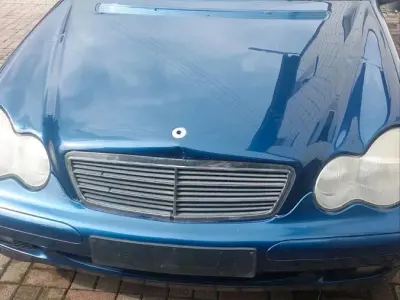 Gebraucht Mercedes C200 2004 Blau Kombi