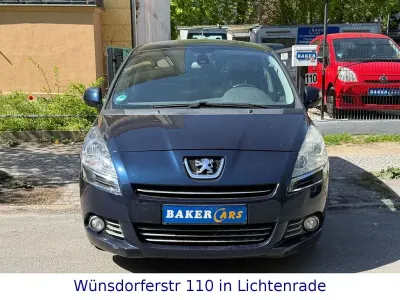 Gebraucht Peugeot 5008 Premium 111 PS (81 kW) 2011 Blau Van / Kleinbus