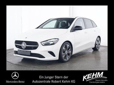 Gebraucht Mercedes B200 Progressive 150 PS (110 kW) 2025 Polarweiß Van / Kleinbus