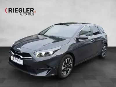 Neu Kia Ceed 2025 Grau Kleinwagen