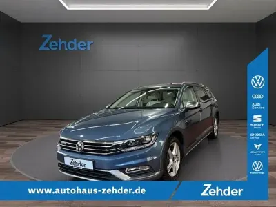 Usata VW Passat Alltrack 190 CV (139 kW) 2017 Blu Station wagon