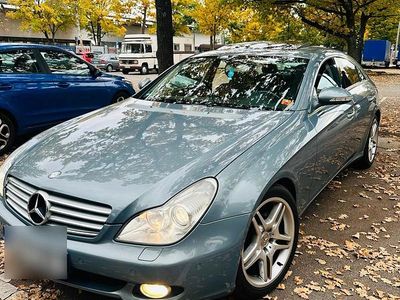 Second-hand Mercedes CLS350 276 CP (202 kW) 2005 Albastru Berlinǎ
