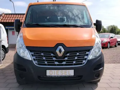 Gebraucht Renault Master 110 PS (80 kW) 2015 Orange Van