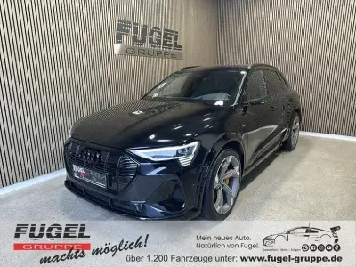 Gebraucht Audi e-tron Ambiente 369 kW (503 PS) 2022 Mythosschwarz metallic SUV