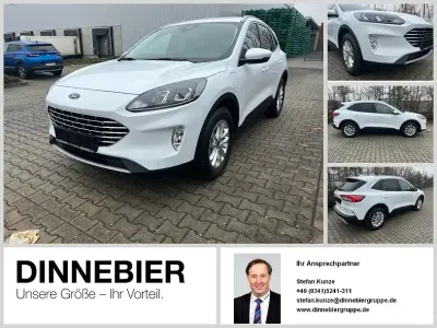 Gebraucht Ford Kuga Titanium 225 PS (165 kW) 2022 Weiß SUV