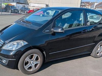 Gebraucht Mercedes A180 Elegance 116 PS (85 kW) 2009 Schwarz Van / Kleinbus