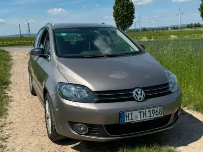 Gebraucht VW Golf Plus Cross Style 86 PS (63 kW) 2011 Braun Van / Kleinbus