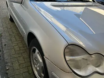 Gebraucht Mercedes C180 Elegance 143 PS (105 kW) 2004 Silber Limousine