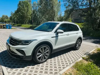 Gebraucht VW Tiguan Elegance 150 PS (110 kW) 2021 Weiß SUV