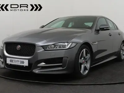 Gebraucht Jaguar XE R 179 PS (131 kW) 2017 Beige Limousine