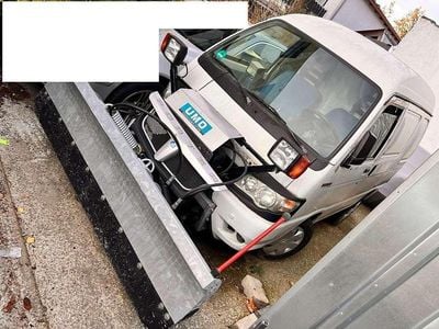 Weiß Gebraucht 2013 Piaggio Porter Van / Kleinbus | 12.999 €