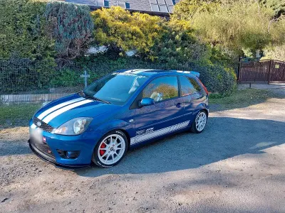 Gebraucht Ford Fiesta ST 150 PS (110 kW) 2006 Blau Kleinwagen