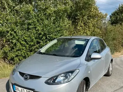 Gebraucht Mazda 2 86 PS (63 kW) 2009 Silber Kleinwagen
