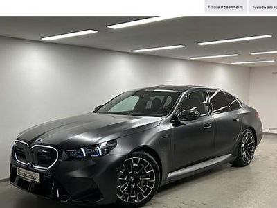 Gebraucht BMW M5 Comfort Edition 727 PS (534 kW) 2025 Bmw individual frozen deep gre Limousine