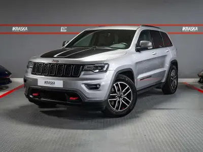 Gebraucht Jeep Grand Cherokee Trailhawk 250 PS (183 kW) 2019 Billet silver metallic clear c SUV