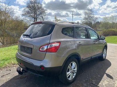 Gebraucht Nissan Qashqai +2 Tekna 150 PS (110 kW) 2011 Beige SUV