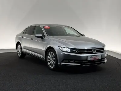 Gebraucht VW Passat Highline 150 PS (110 kW) 2018 Silber Limousine