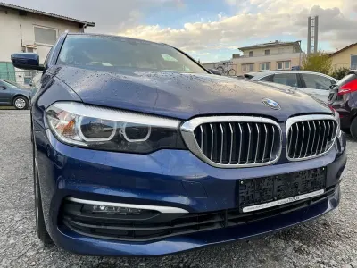 Gebraucht BMW 525 231 PS (169 kW) 2018 Blau Limousine