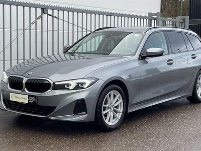 Gebraucht BMW 320 Efficient Dynamics 190 PS (139 kW) 2022 Skyscraper grau metallic Kombi