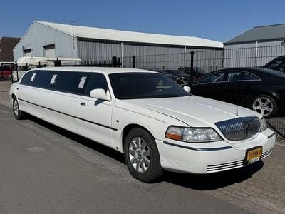 Gebraucht Lincoln Town Car 242 PS (177 kW) 2003 Weiß Limousine