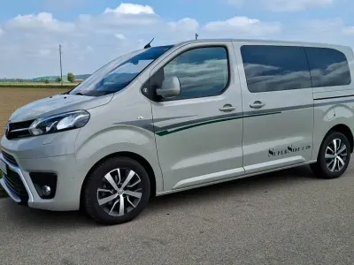 Używany Toyota Proace Team 144 KM (105 kW) 2022 Beżowy Minivan