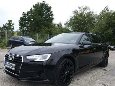 Gebraucht Audi A4 Design 218 PS (160 kW) 2017 Schwarz Kombi