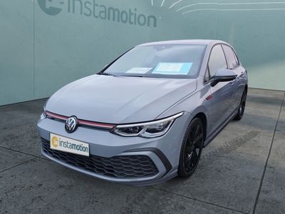 Grau Gebraucht 2023 VW Golf VIII GTI Limousine | 35.552 € (Etwas zu teuer)