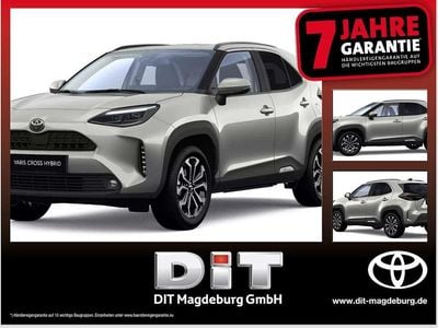 Neu Toyota Yaris Cross 131 PS (96 kW) 2025 Shimmering silver SUV