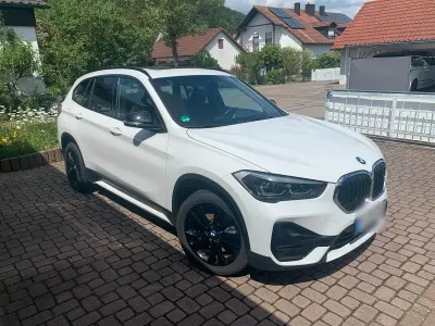 Gebraucht BMW X1 Sport Line 190 PS (139 kW) 2020 Weiß SUV