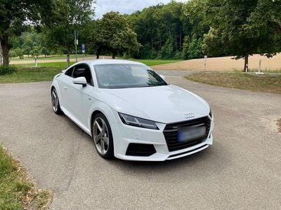 Second-hand Audi TT S-Line 230 CP (169 kW) 2018 Alb Coupe
